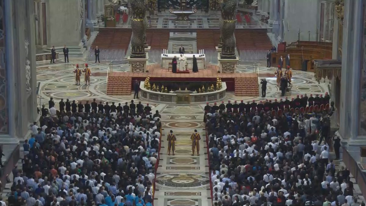 El Papa León XIV con los sacerdotes y seminaristas toledanos
