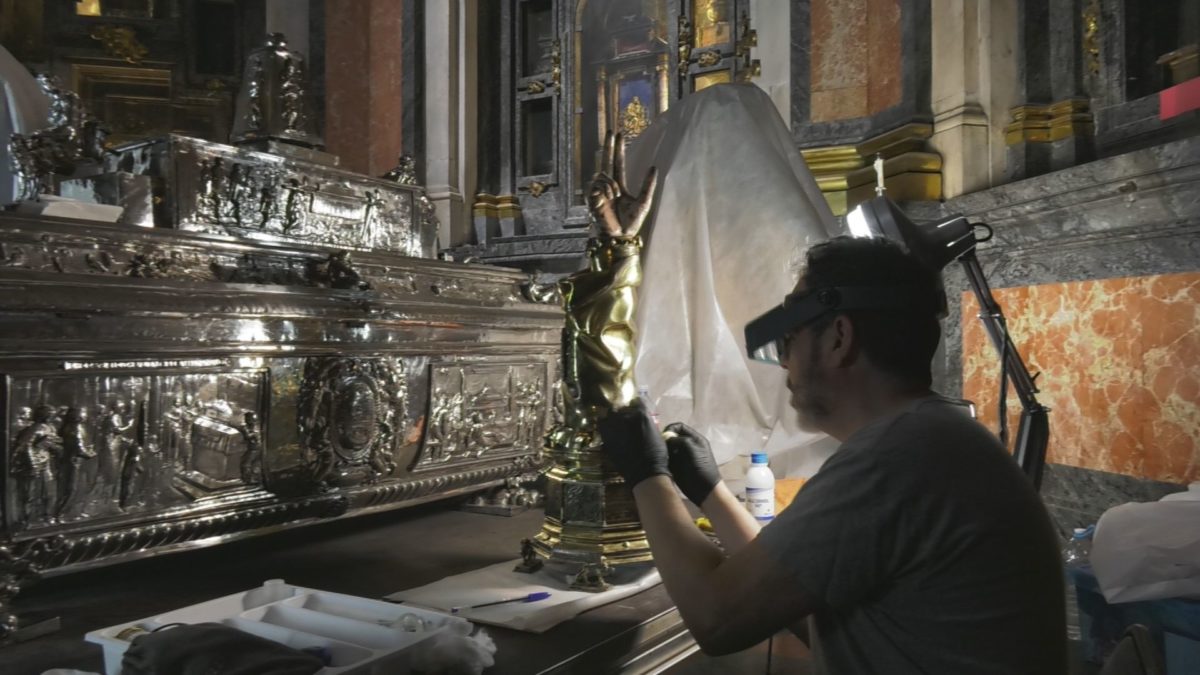 El arte de pasar desapercibido:  la maestría de los restauradores en el Ochavo de la Catedral