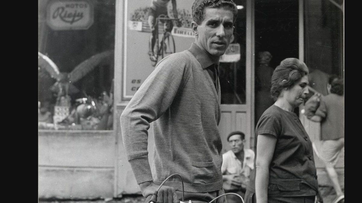 La vuelta ciclista a través del archivo histórico
