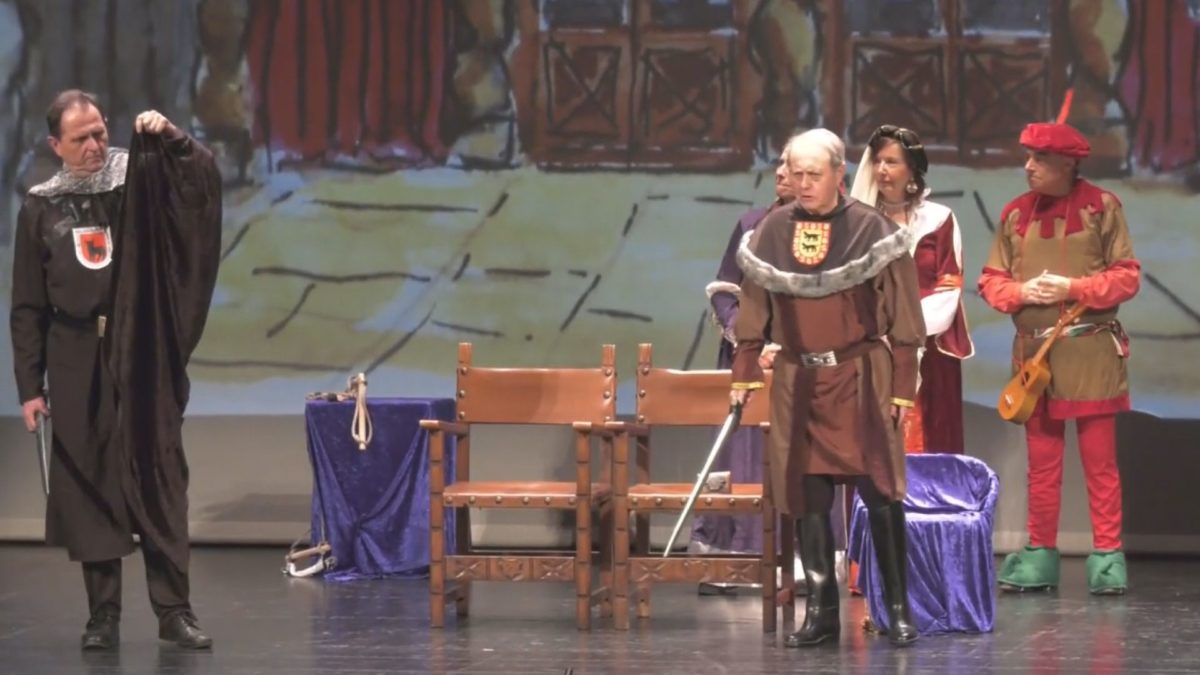 La venganza de Don Mendo llega a Toledo para ayudar a Cáritas y a las hermanitas de Santa Casilda