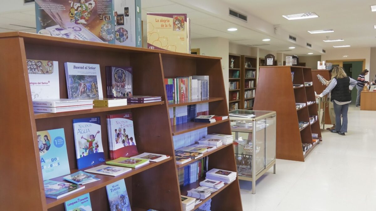 La Librería Pastoral Diocesana se traslada a la Casa Sacerdotal